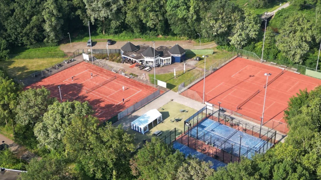 Tennis en Padel Het Land van Bartje - samenwerking met TPV Borger